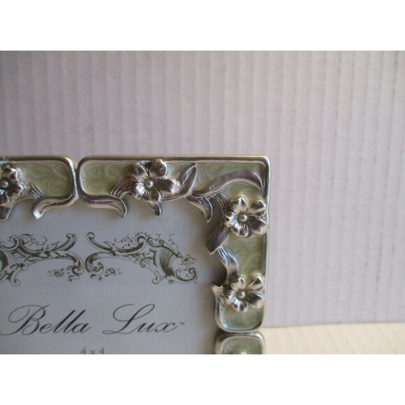 *Bella Lux Cream Enamel Faux Pearl Picture Frame - 4" x 4" Table Top - NWT - Picture 3 of 5